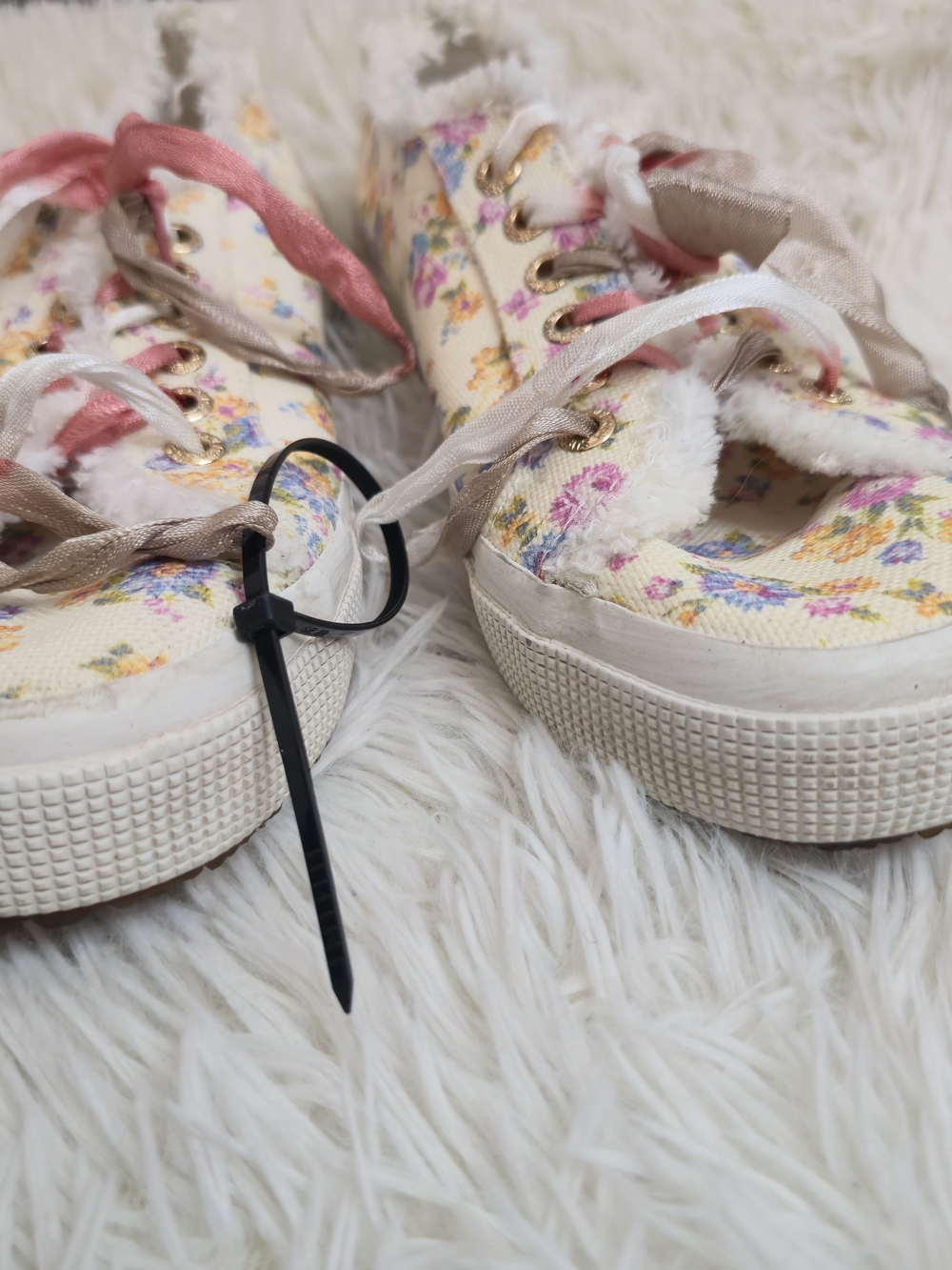 Superga X LoveShackFancy Cream Floral Coquette Canvas Fringe Sneakers - Picture 4 of 14